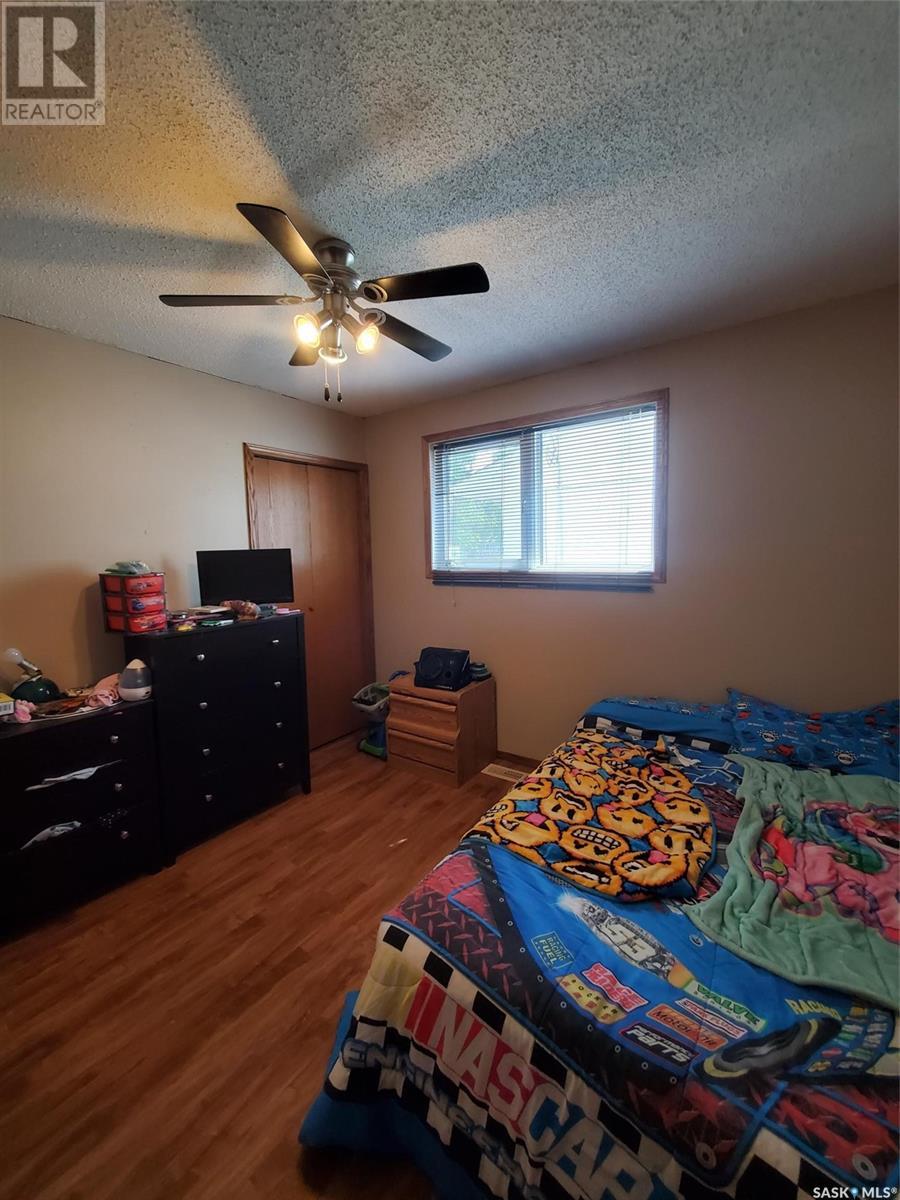 902 Francis Street, Grenfell, Saskatchewan  S0G 2B0 - Photo 23 - SK012029