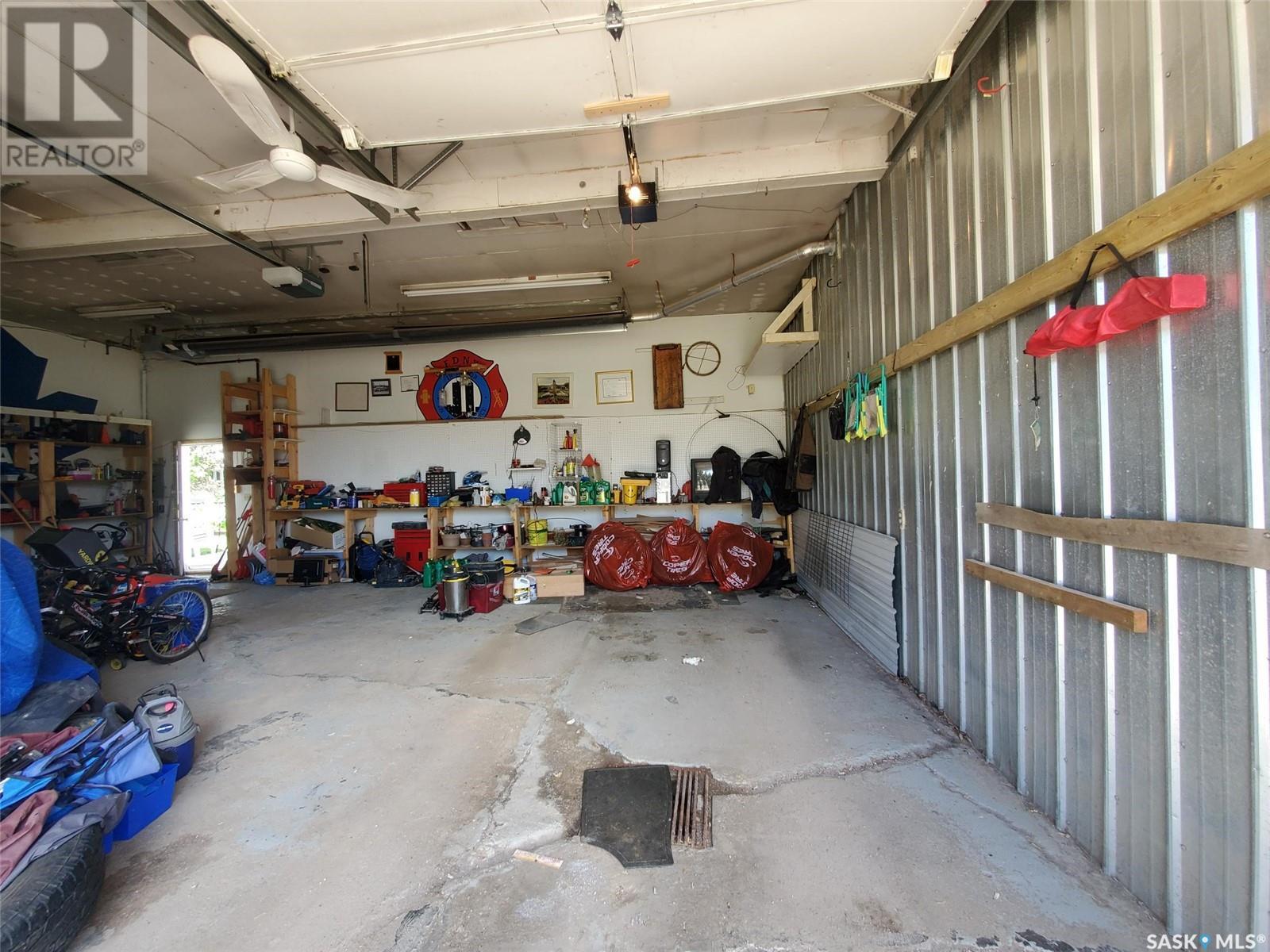 902 Francis Street, Grenfell, Saskatchewan  S0G 2B0 - Photo 47 - SK012029