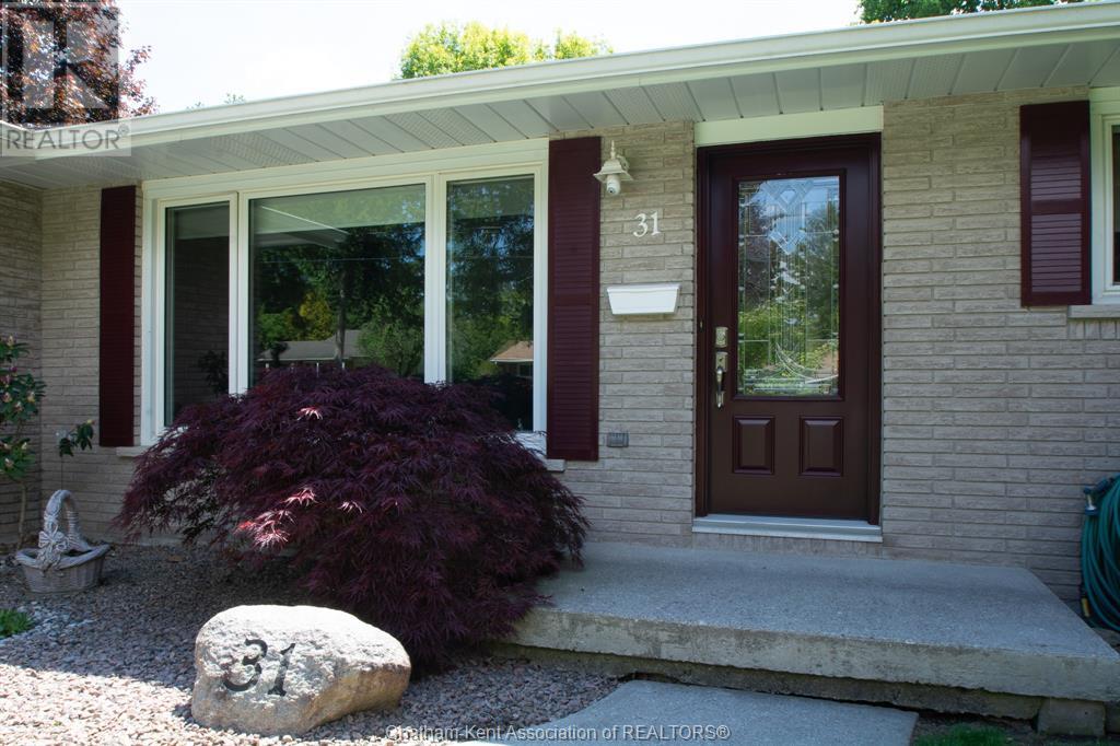 Property at 31 HAROLD STREET South image 5