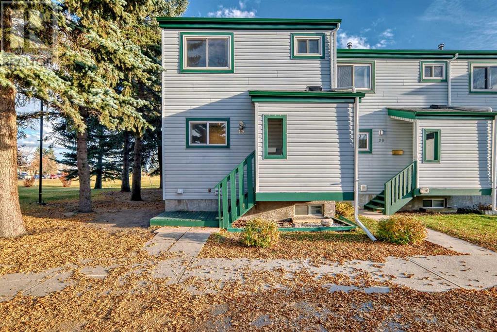Property at 19, 131 Templehill Drive NE image 1