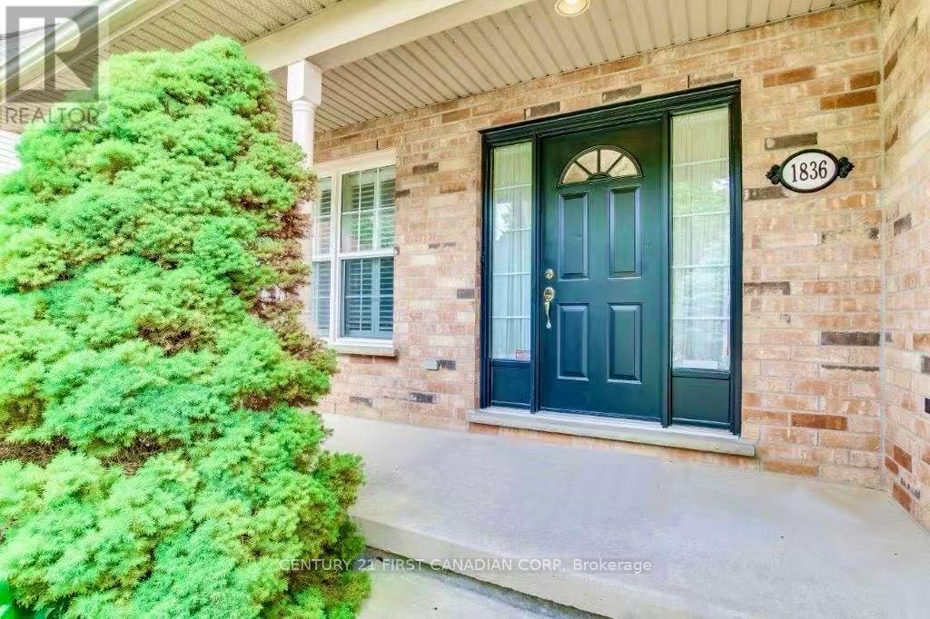 Property at 1836 HAYCOCK PLACE image 3