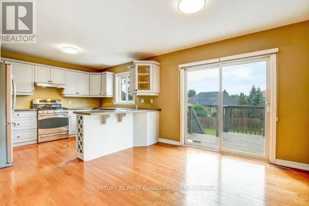 1836 Haycock Place, London North, Ontario  N6G 5G6 - Photo 6 - X12272068
