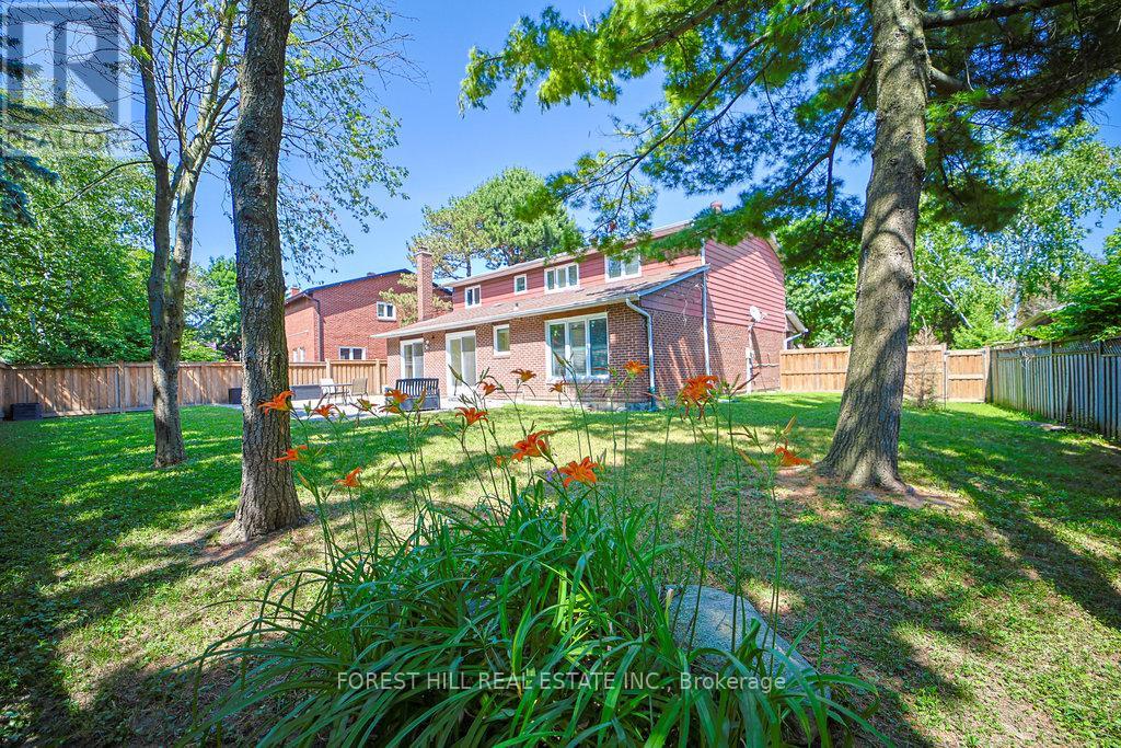 162 Banbury Road, Toronto, Ontario  M3B 2L8 - Photo 11 - C12272109