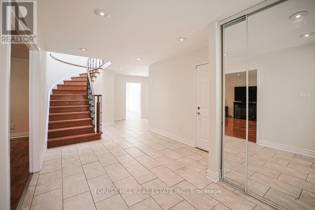 162 Banbury Road, Toronto, Ontario  M3B 2L8 - Photo 12 - C12272109