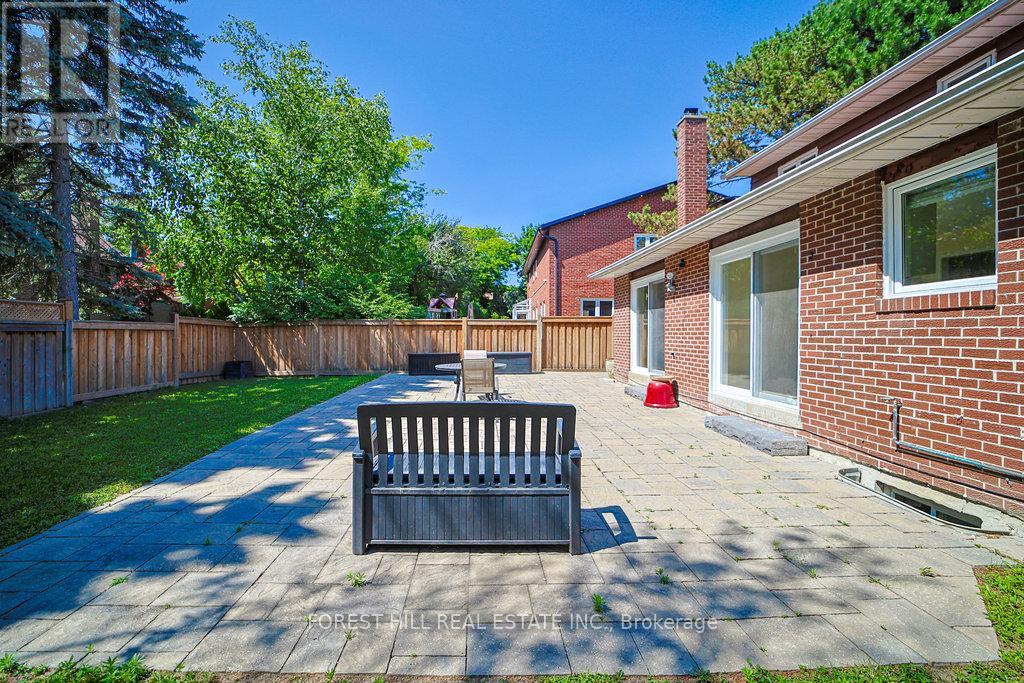 162 Banbury Road, Toronto, Ontario  M3B 2L8 - Photo 8 - C12272109