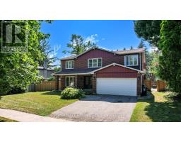 162 BANBURY ROAD, Toronto, Ontario