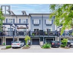 4 19538 BISHOPS REACH