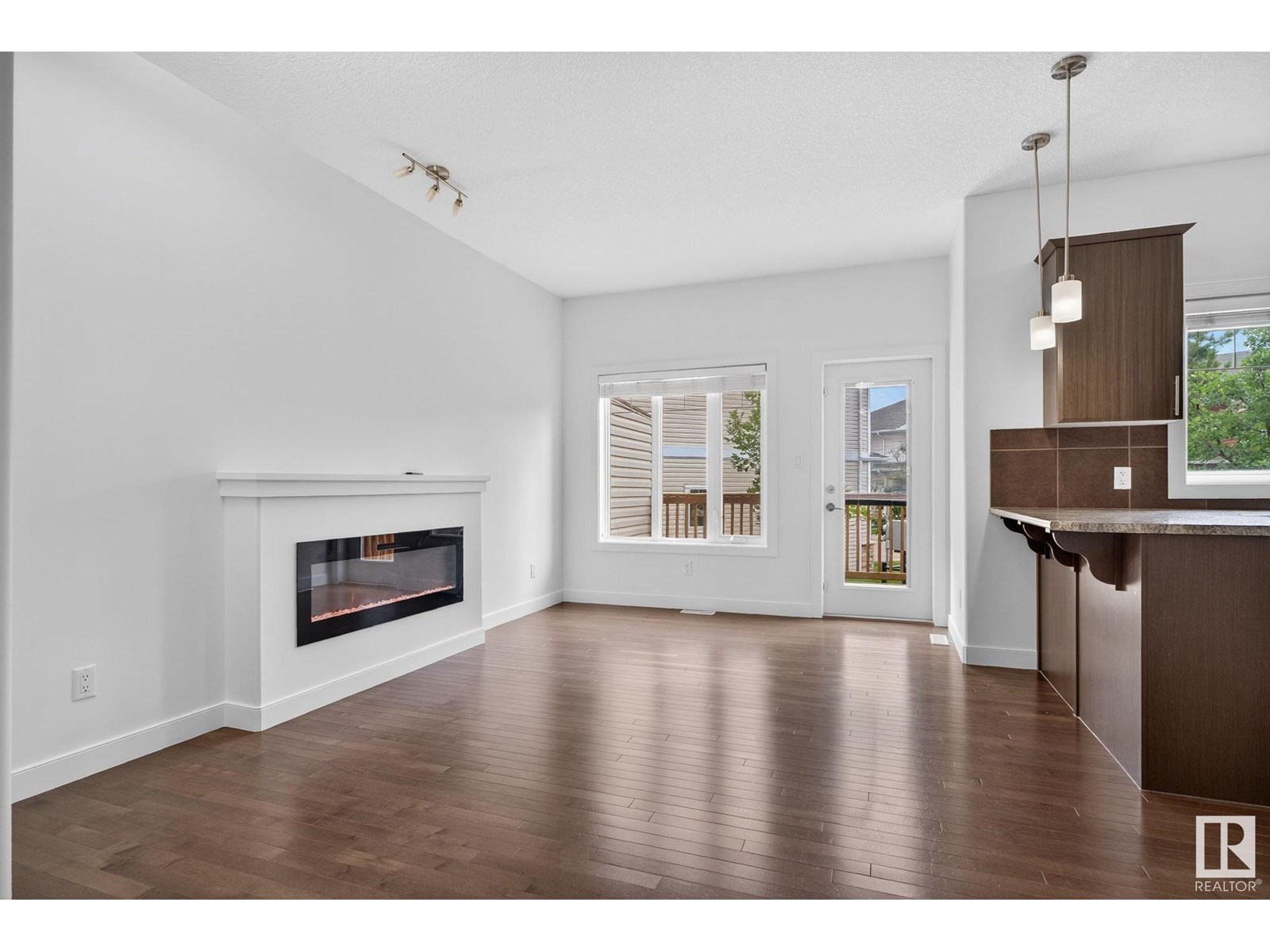 Property at #46 450 MCCONACHIE WY NW image 2