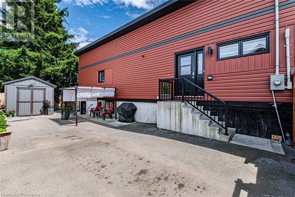 Property at 2017 ERIE STREET image 5