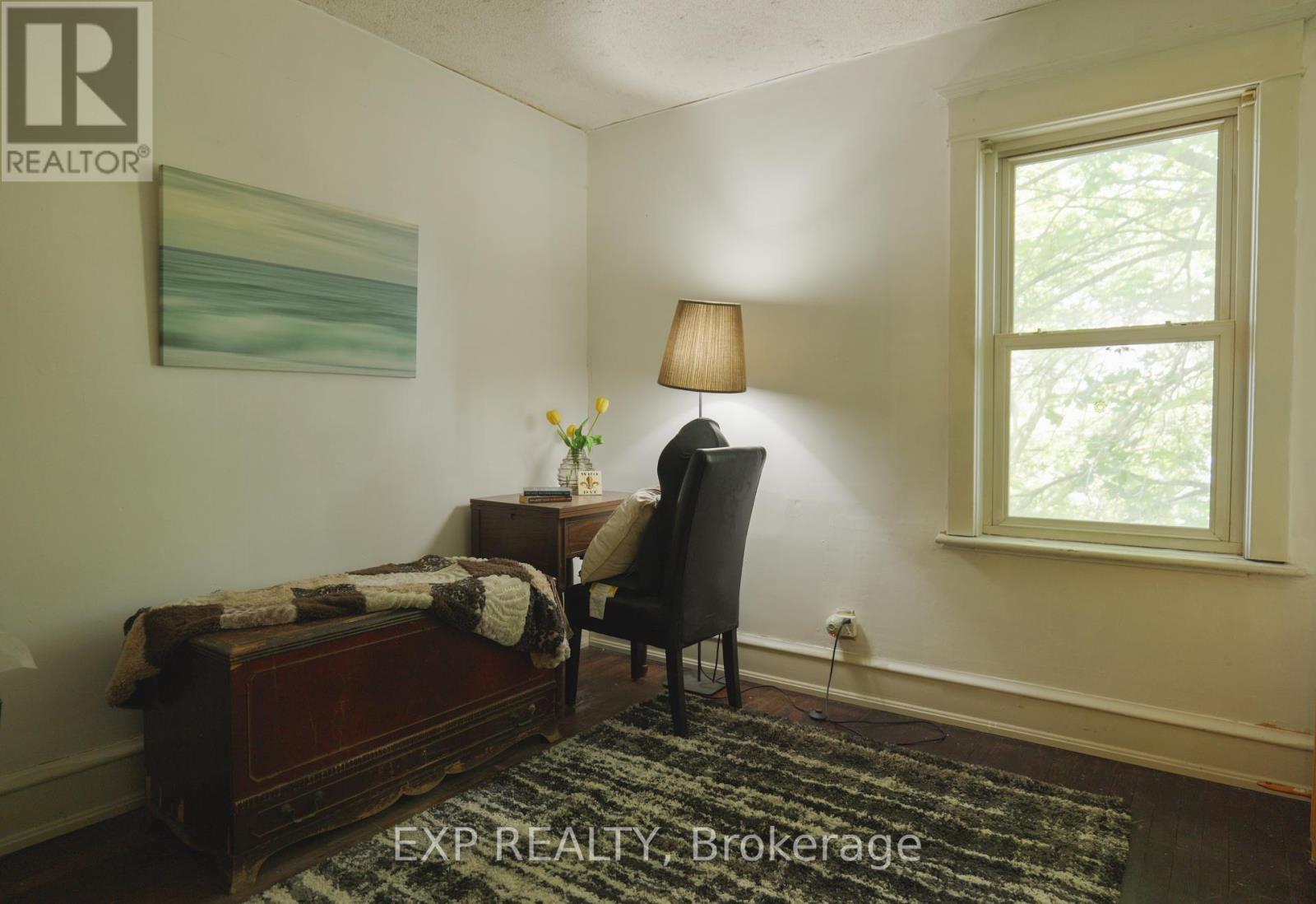 111 Park Row N, Hamilton (Crown Point), Ontario  L8H 4E5 - Photo 16 - X12272090