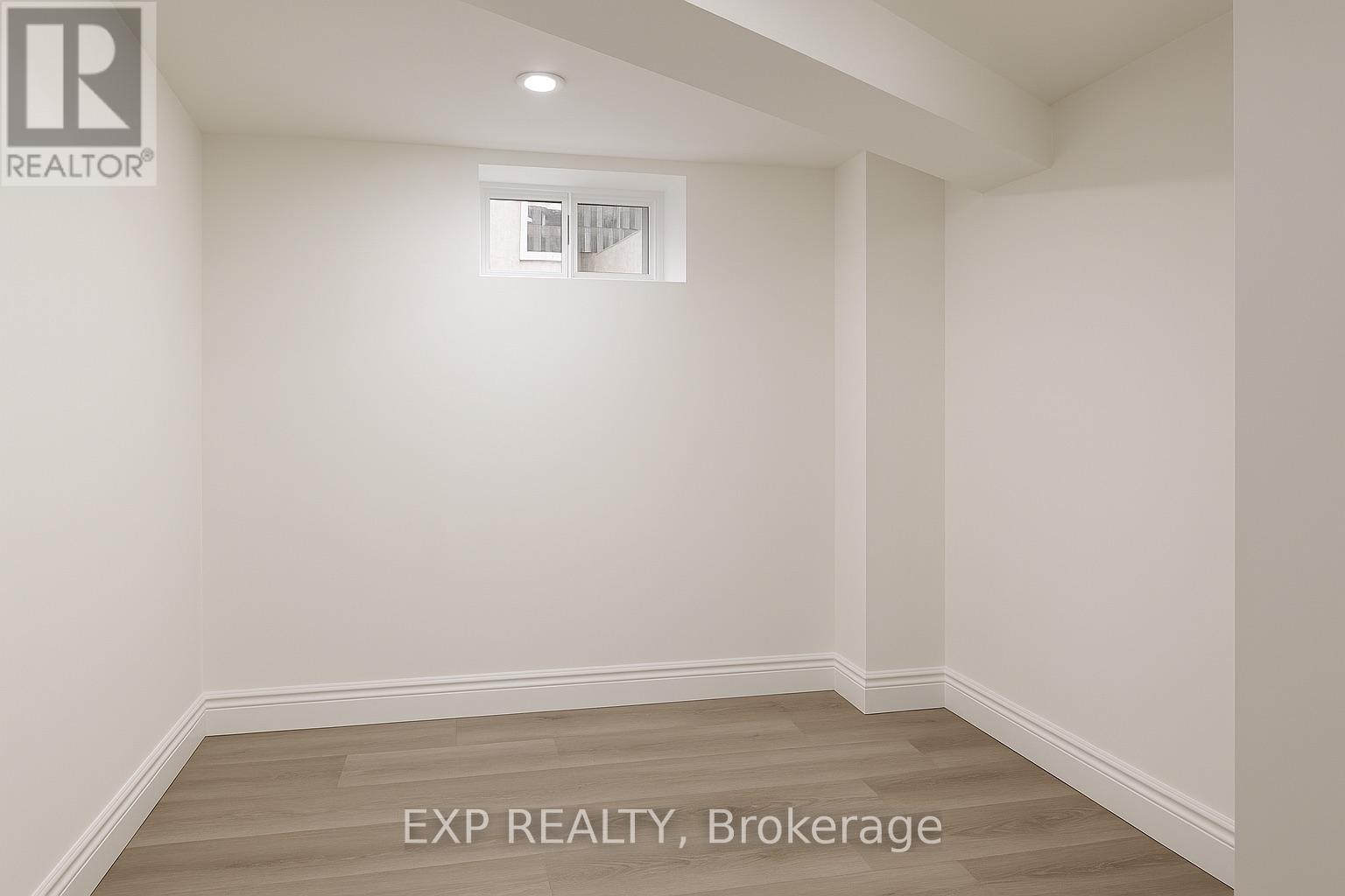 111 Park Row N, Hamilton (Crown Point), Ontario  L8H 4E5 - Photo 20 - X12272090