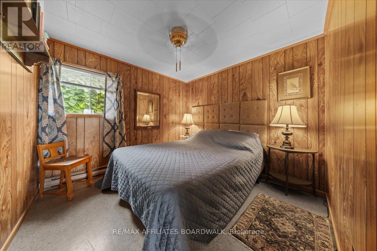 119 Oakel Street, Leeds And The Thousand Islands, Ontario  K0E 0A6 - Photo 38 - X12272190