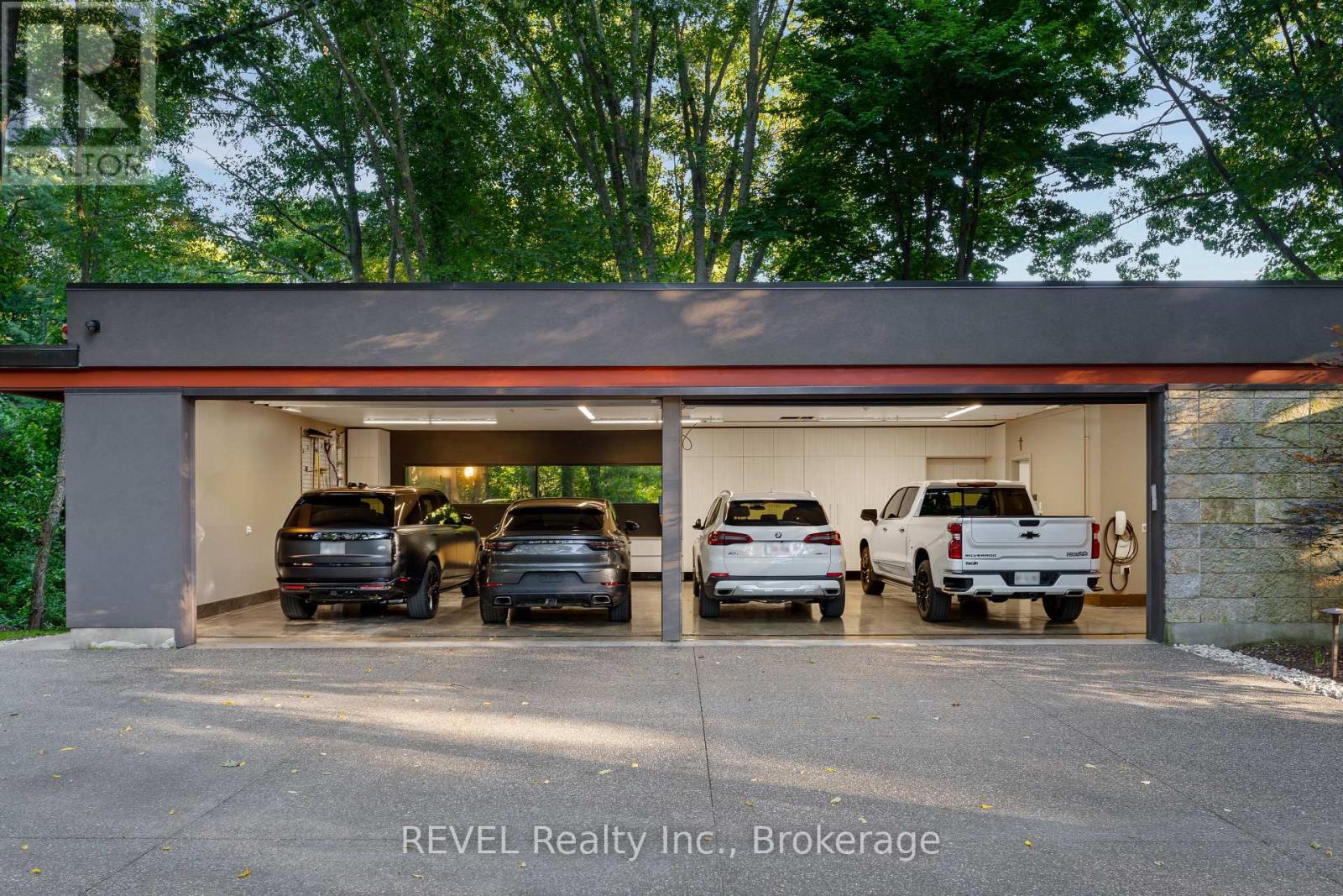 250 Canboro Road, Pelham, Ontario  L0S 1M0 - Photo 12 - X12272188
