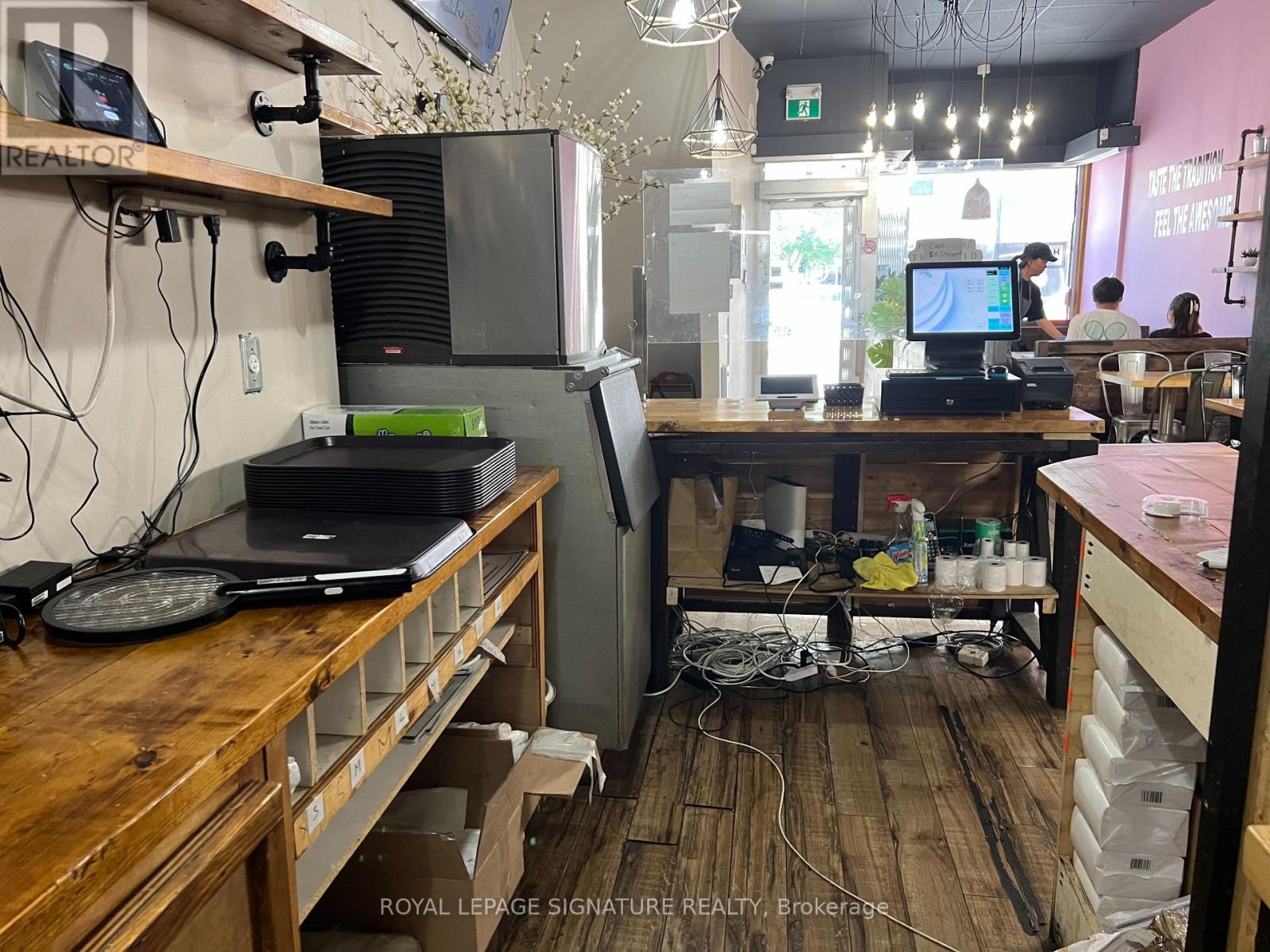 283 College Street, Toronto (University), Ontario  M5T 1R9 - Photo 8 - C12269674
