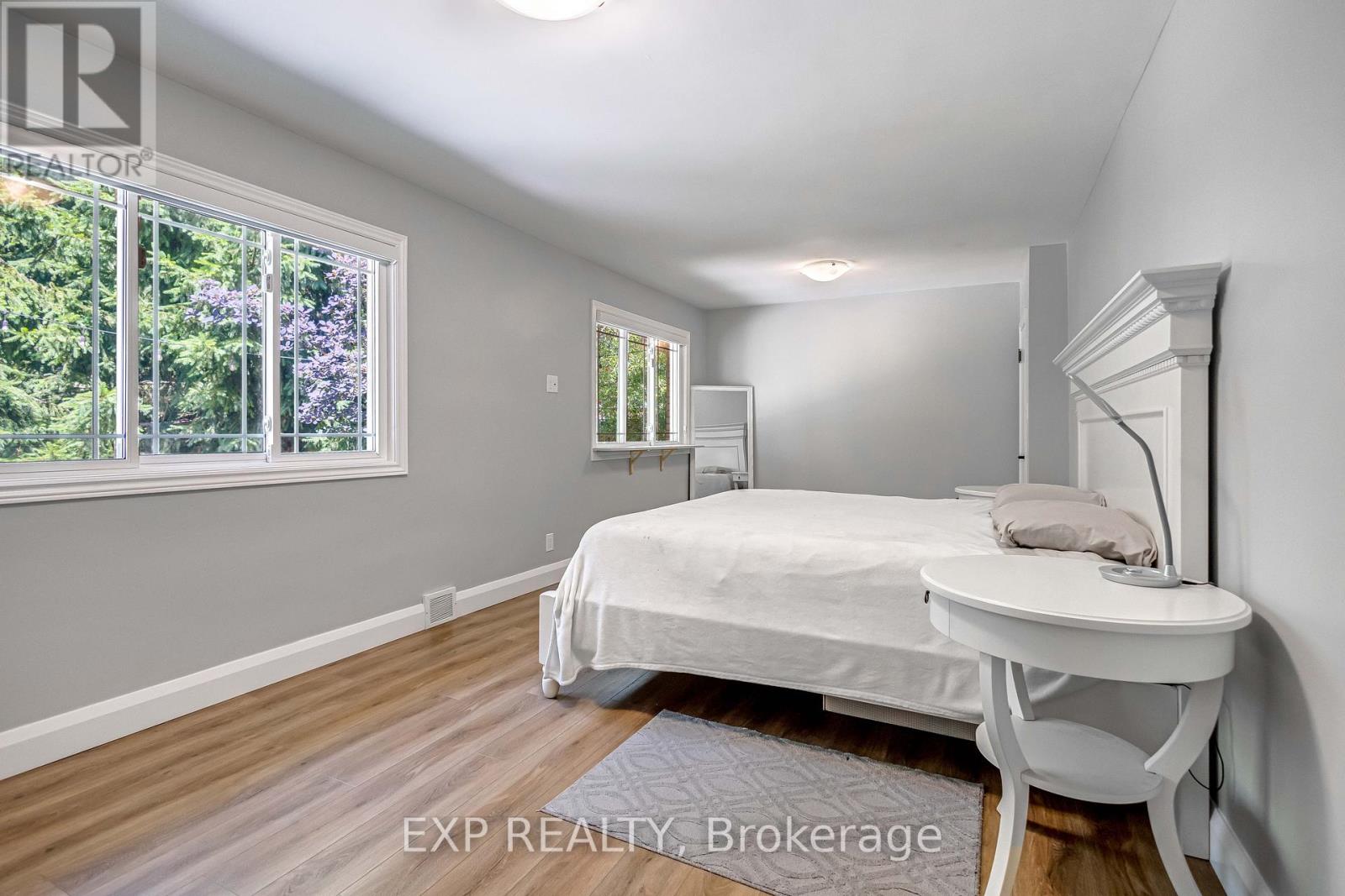 5585 Belmont Avenue, Niagara Falls (Ascot), Ontario  L2H 1J8 - Photo 13 - X12272206