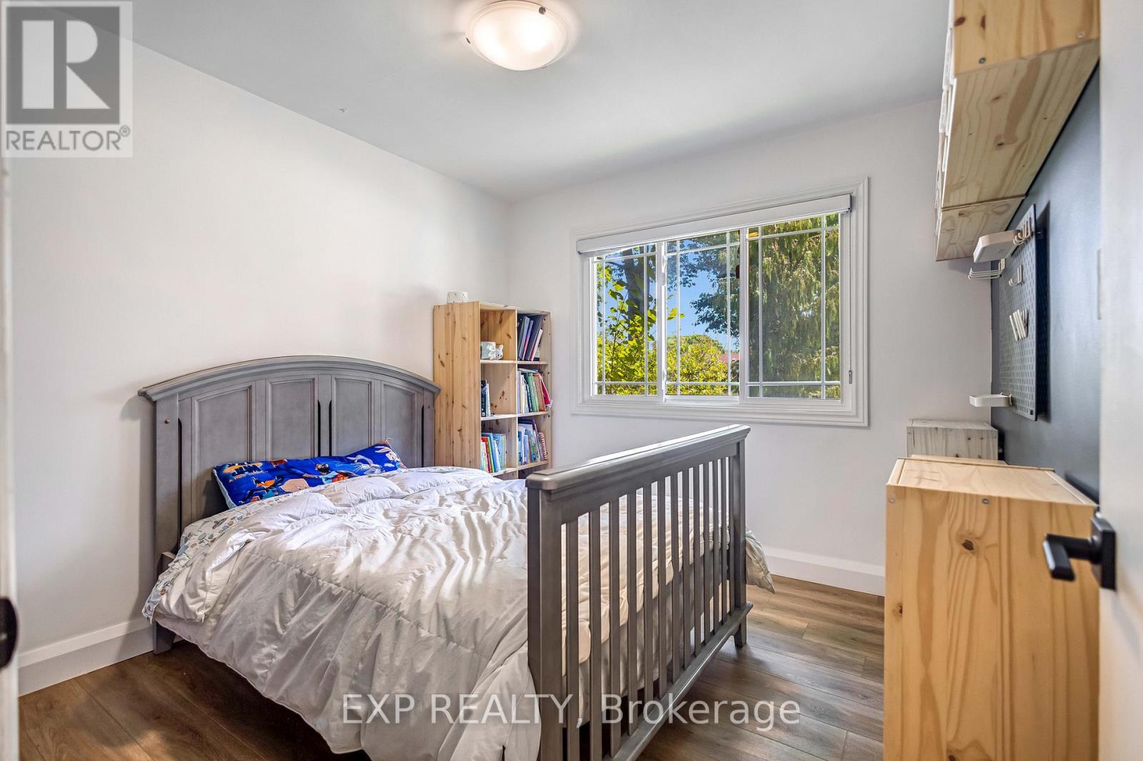 5585 Belmont Avenue, Niagara Falls (Ascot), Ontario  L2H 1J8 - Photo 17 - X12272206