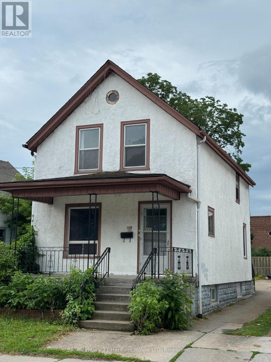 4688 Ryerson Crescent, Niagara Falls (Downtown), Ontario  L2E 1E5 - Photo 2 - X12272270