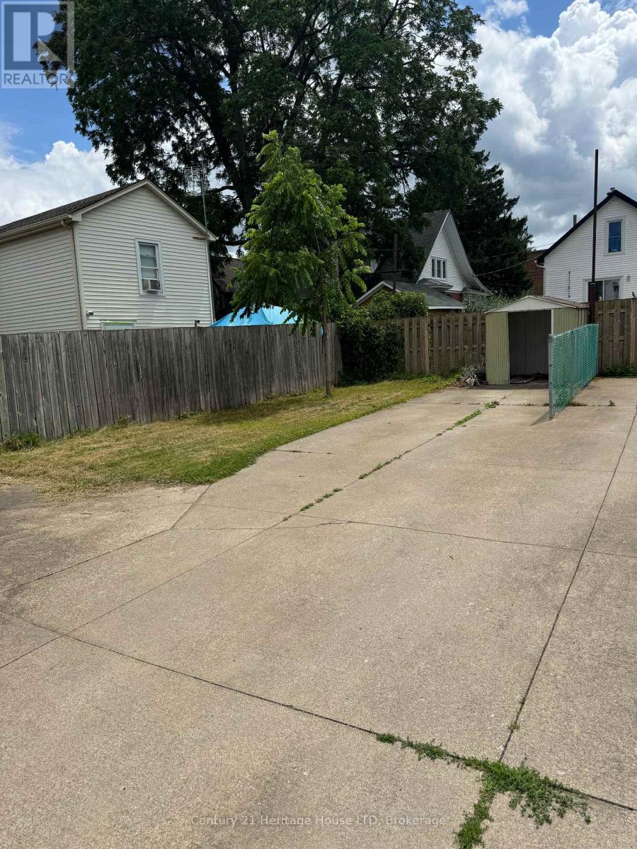 4688 Ryerson Crescent, Niagara Falls, Ontario  L2E 1E5 - Photo 24 - X12272270