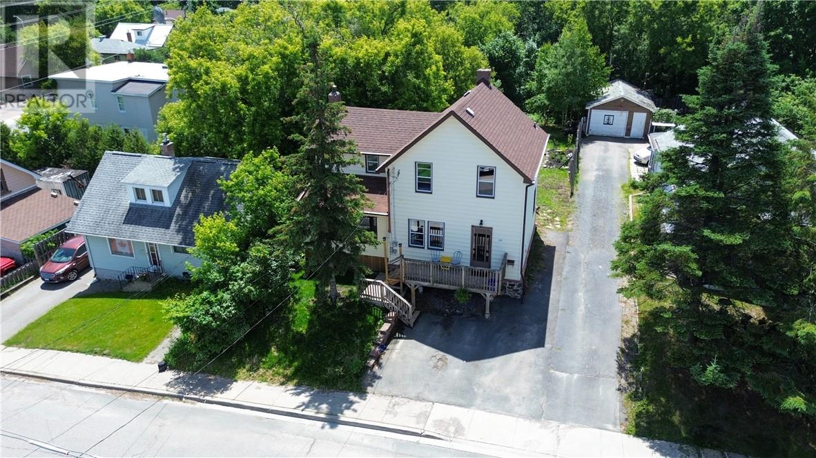 Property at 335 Poplar Street image 2
