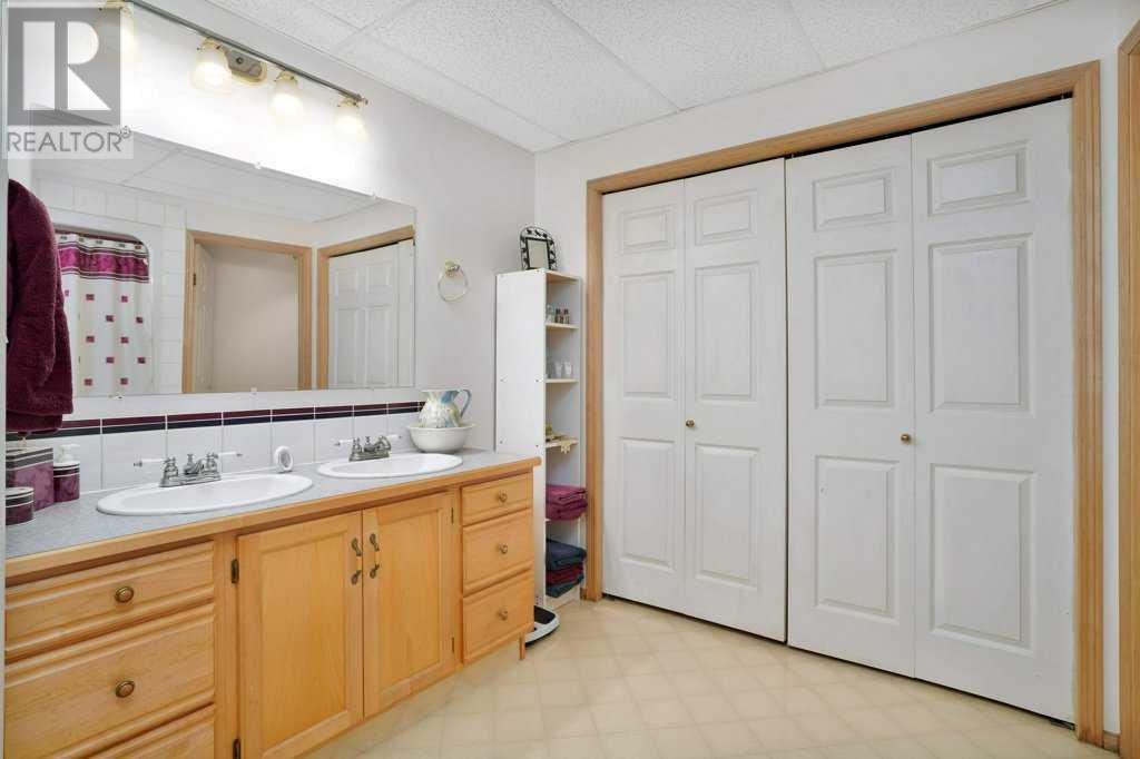 335016 Hi Way 21, Rural Kneehill County, Alberta  T0M 2C0 - Photo 29 - A2185227