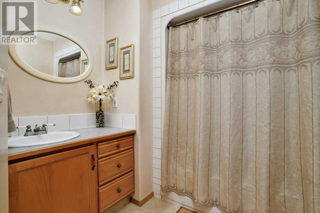 335016 Hi Way 21, Rural Kneehill County, Alberta  T0M 2C0 - Photo 23 - A2185227