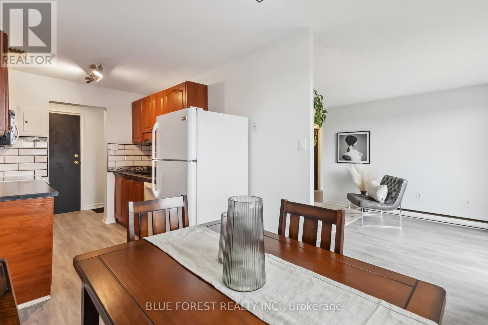 501 - 1100 Jalna Boulevard, London South, Ontario  N6E 2M2 - Photo 11 - X12272283