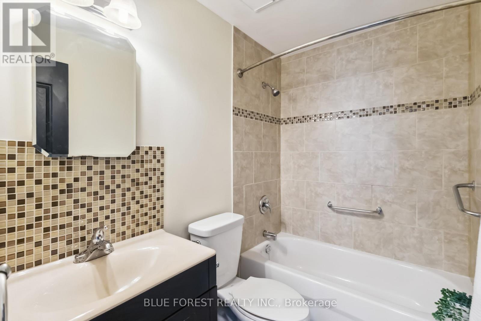 501 - 1100 Jalna Boulevard, London South, Ontario  N6E 2M2 - Photo 14 - X12272283