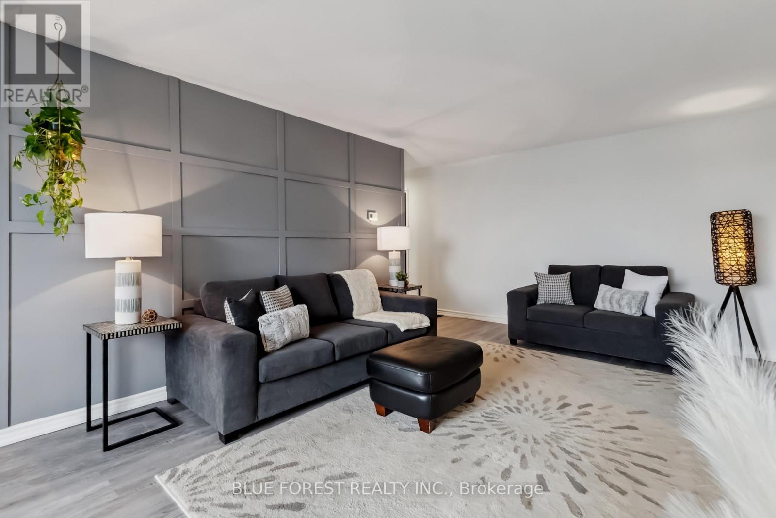 501 - 1100 Jalna Boulevard, London South, Ontario  N6E 2M2 - Photo 4 - X12272283