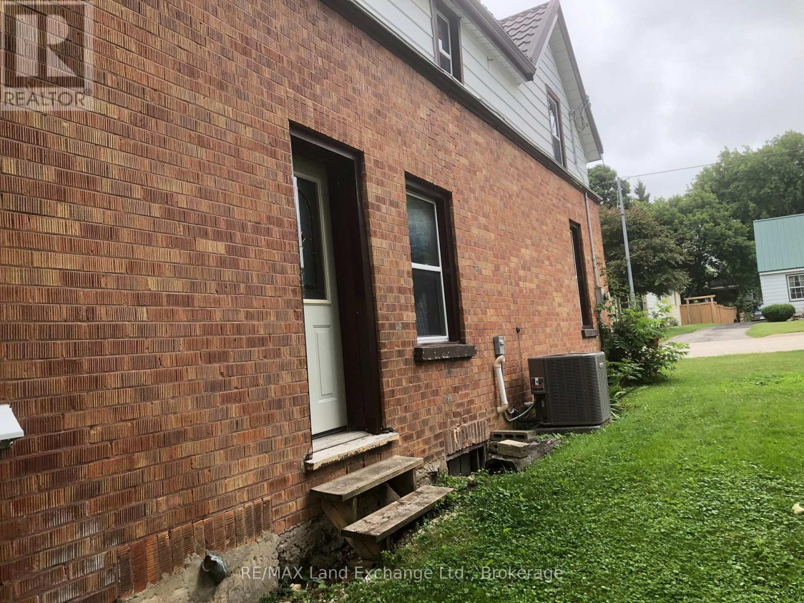 204 Amelia Street, Brockton, Ontario  N0G 2V0 - Photo 26 - X12272301