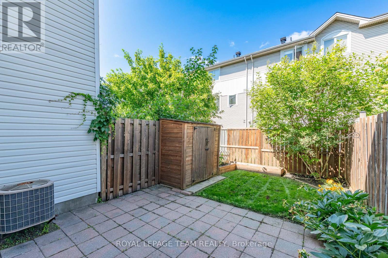 40 Manhattan Crescent S, Ottawa, Ontario  K2C 4B5 - Photo 18 - X12272336