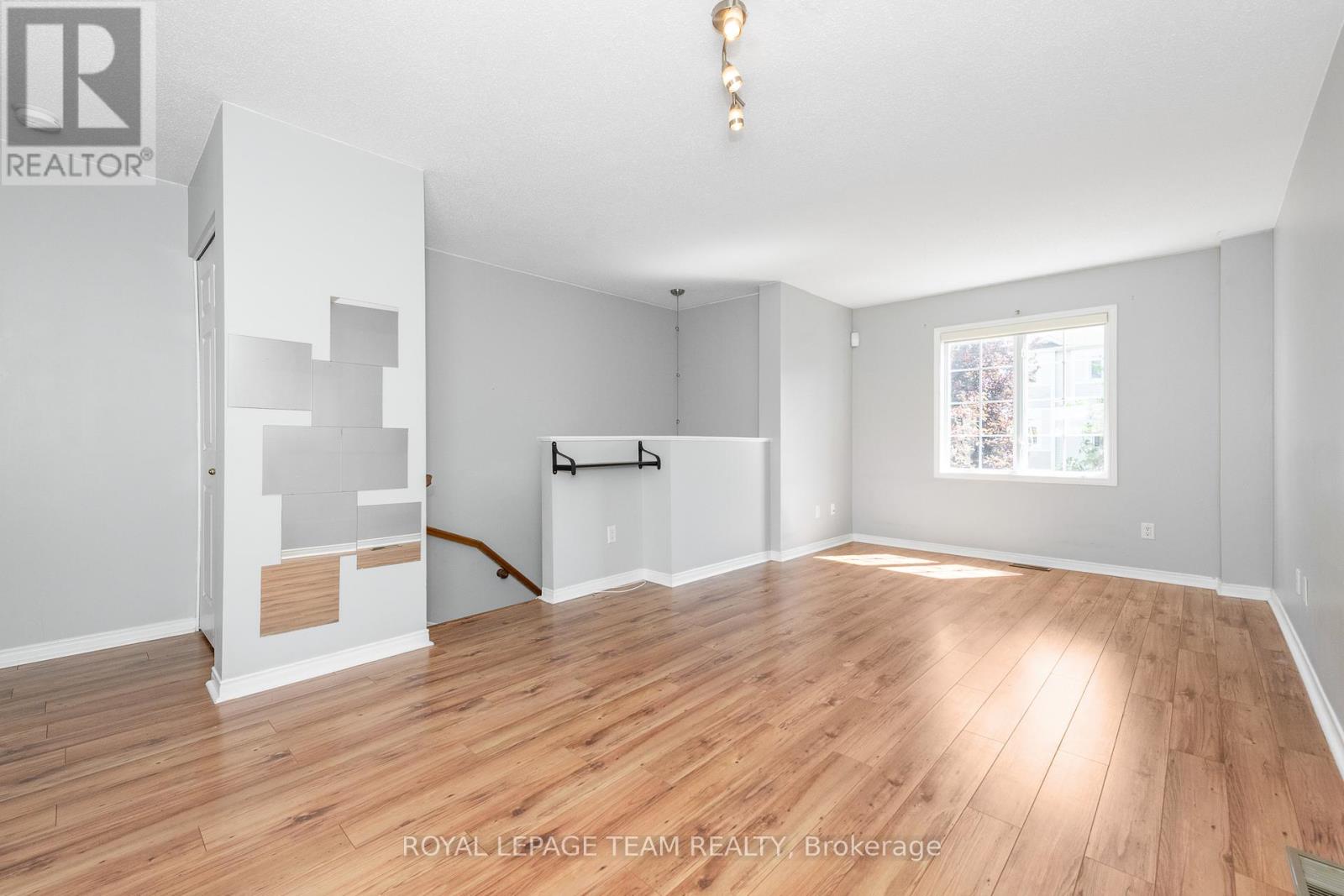 Property at 40 MANHATTAN CRESCENT S image 5