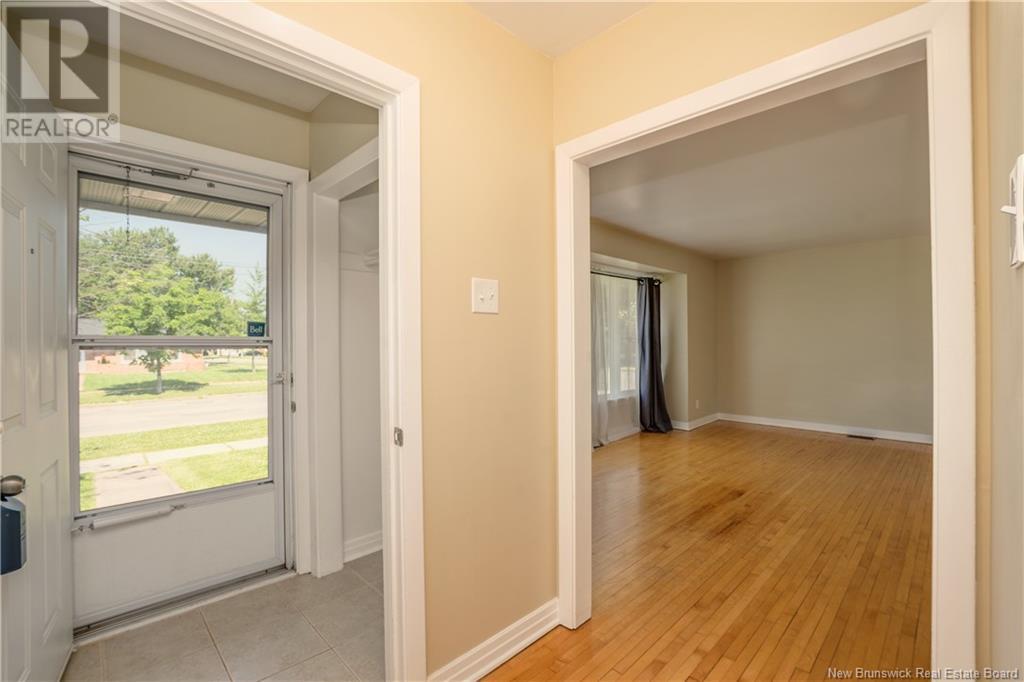 Property at 2 Beaton Avenue image 2