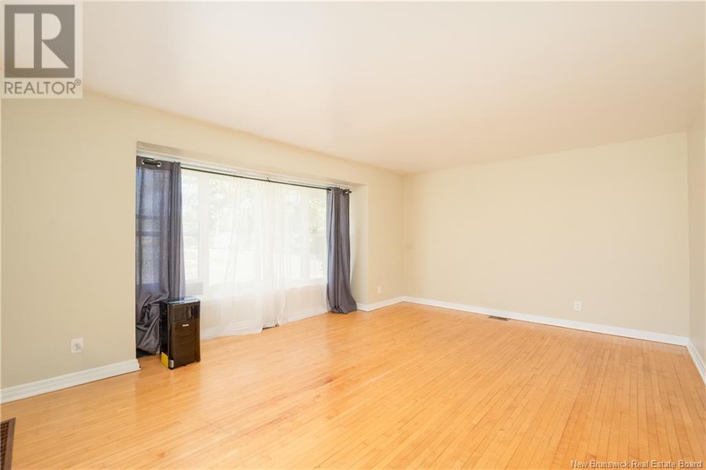 Property at 2 Beaton Avenue image 5