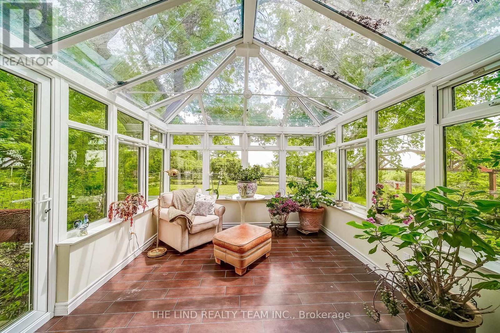 15809 Dufferin Street, King, Ontario  L7B 1K5 - Photo 10 - N12269881