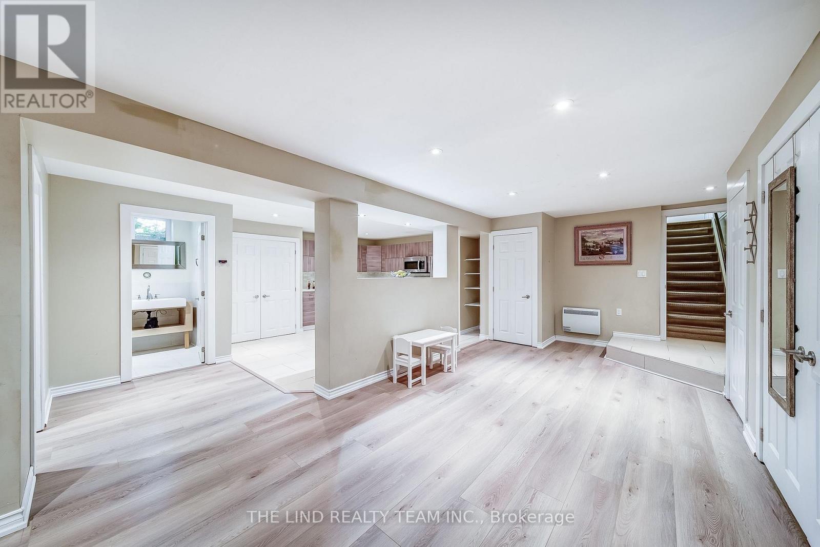 15809 Dufferin Street, King, Ontario  L7B 1K5 - Photo 29 - N12269881