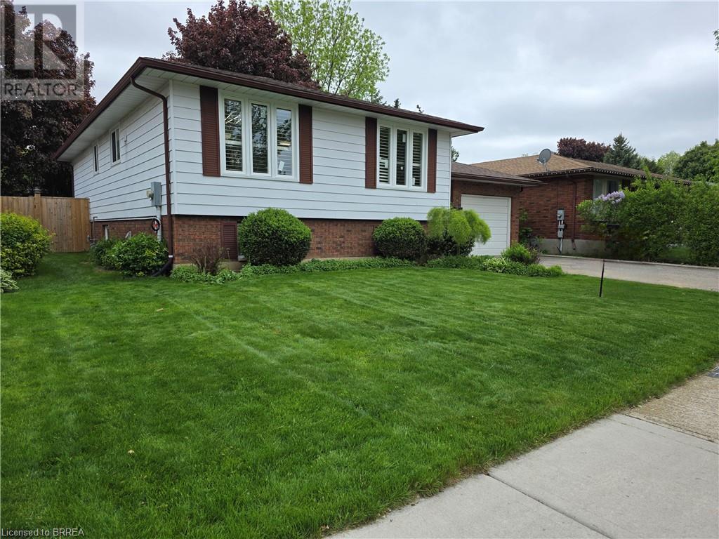 39 Wildflower Lane, Brantford, Ontario  N3R 6B3 - Photo 2 - 40749317