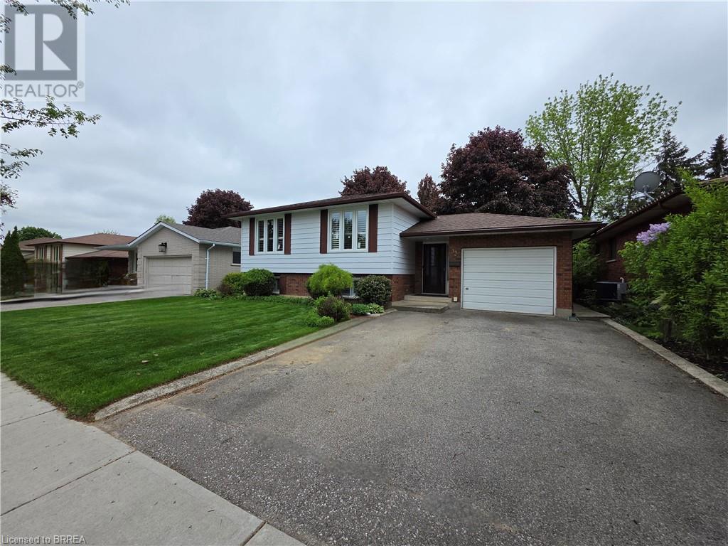 39 Wildflower Lane, Brantford, Ontario  N3R 6B3 - Photo 3 - 40749317