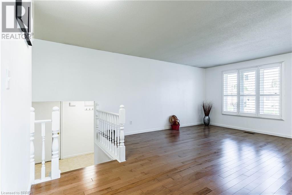 39 Wildflower Lane, Brantford, Ontario  N3R 6B3 - Photo 8 - 40749317