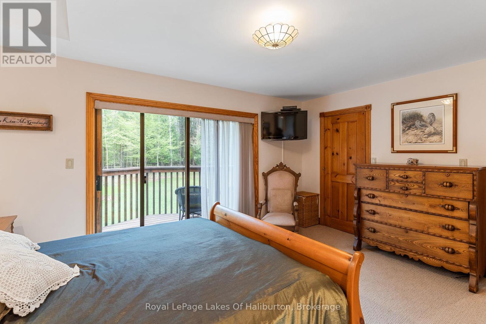 1111 Elk Drive, Dysart Et Al, Ontario  K0M 1S0 - Photo 25 - X12272466