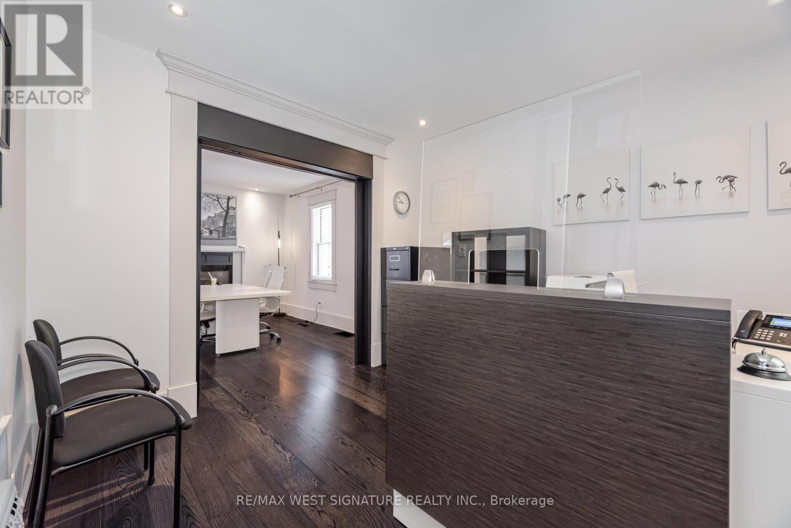 195 Victoria Street, New Tecumseth, Ontario  L9R 1H6 - Photo 4 - N12271548