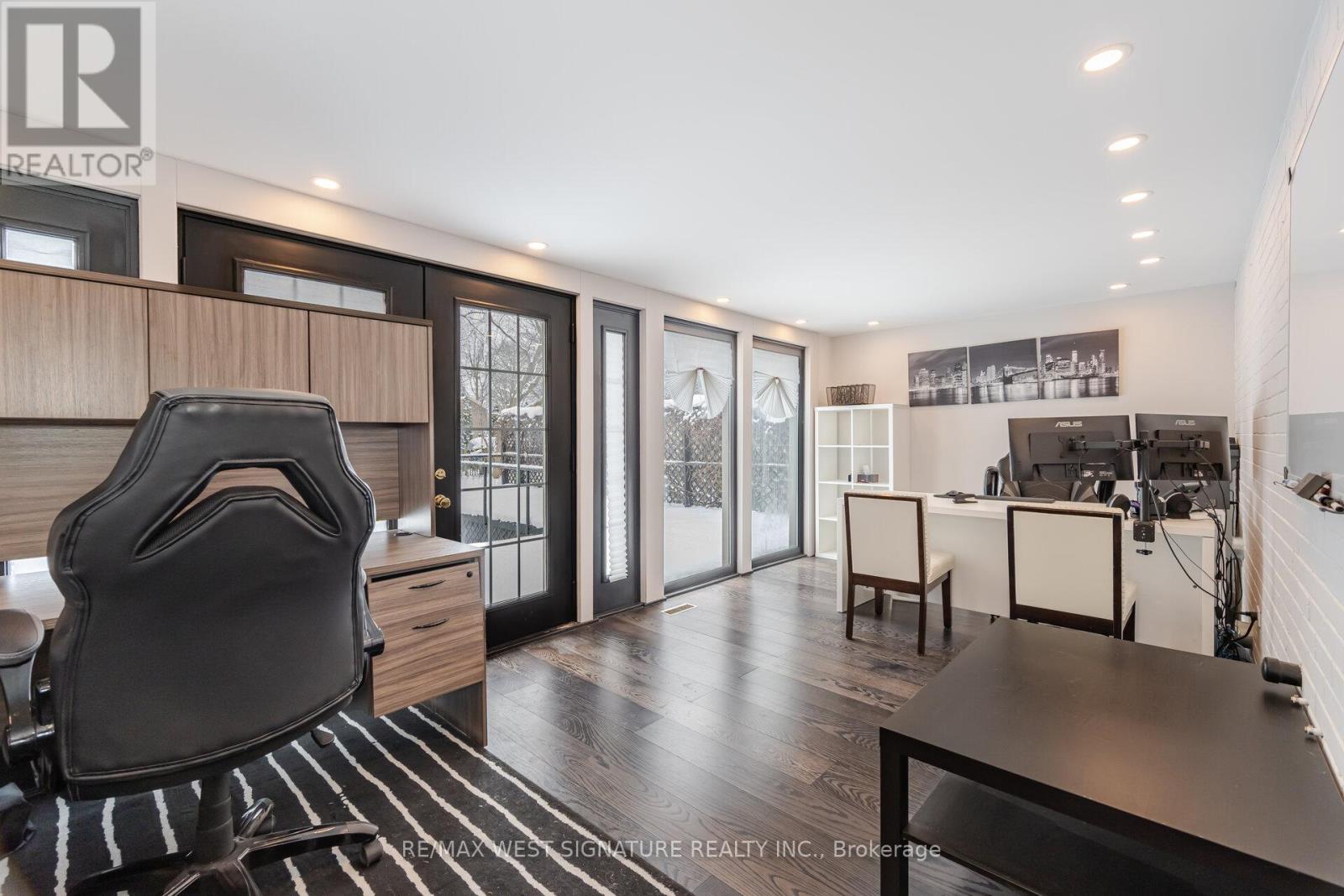 195 Victoria Street, New Tecumseth, Ontario  L9R 1H6 - Photo 7 - N12271548