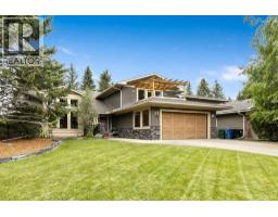 159 Lake Placid Place SE Lake Bonavista