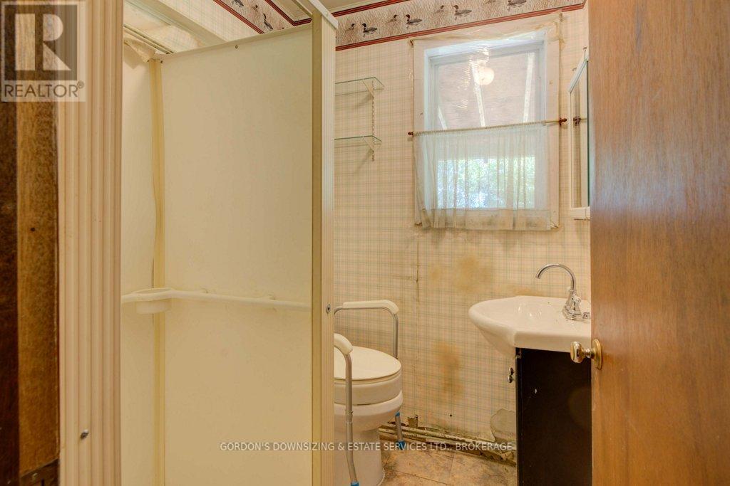 737 Chatterson Road, Loyalist, Ontario  K0H 2H0 - Photo 20 - X12272509