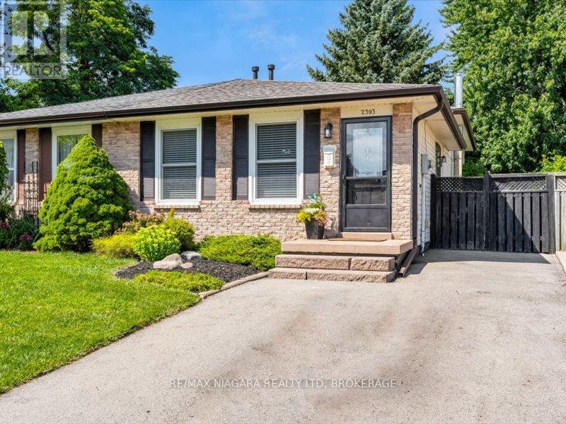 Property at 2393 GREENBANK TRAIL S image 1
