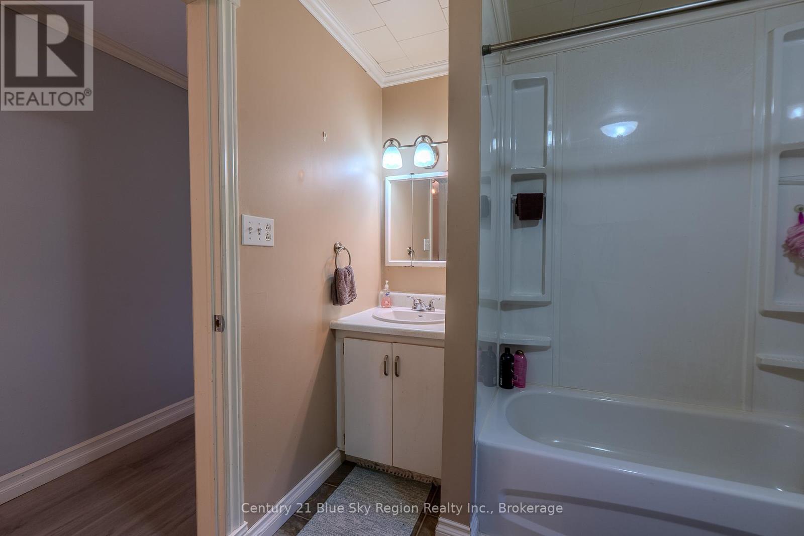 9 Dupras Street, West Nipissing, Ontario  P0H 2C0 - Photo 20 - X12272481