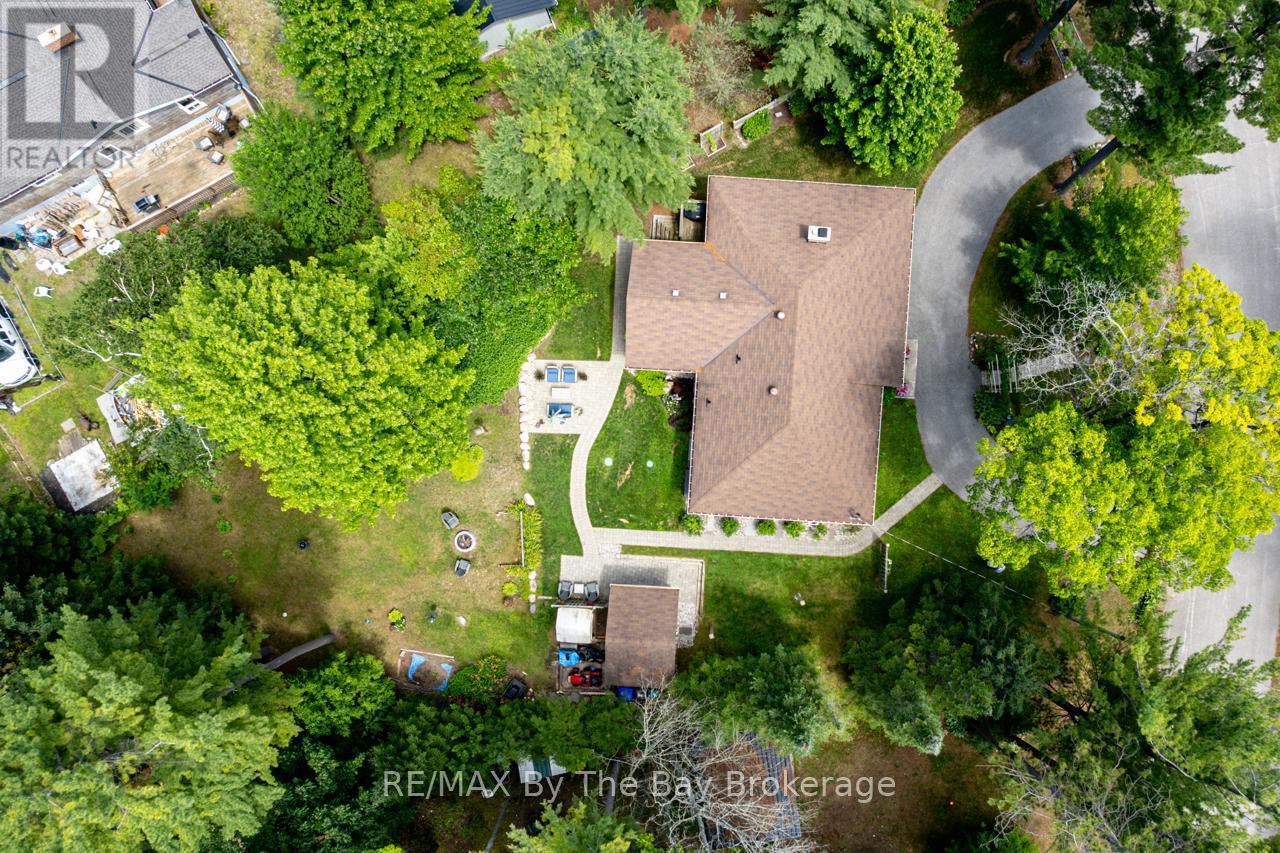Property at 10 VICTORIA AVENUE image 2