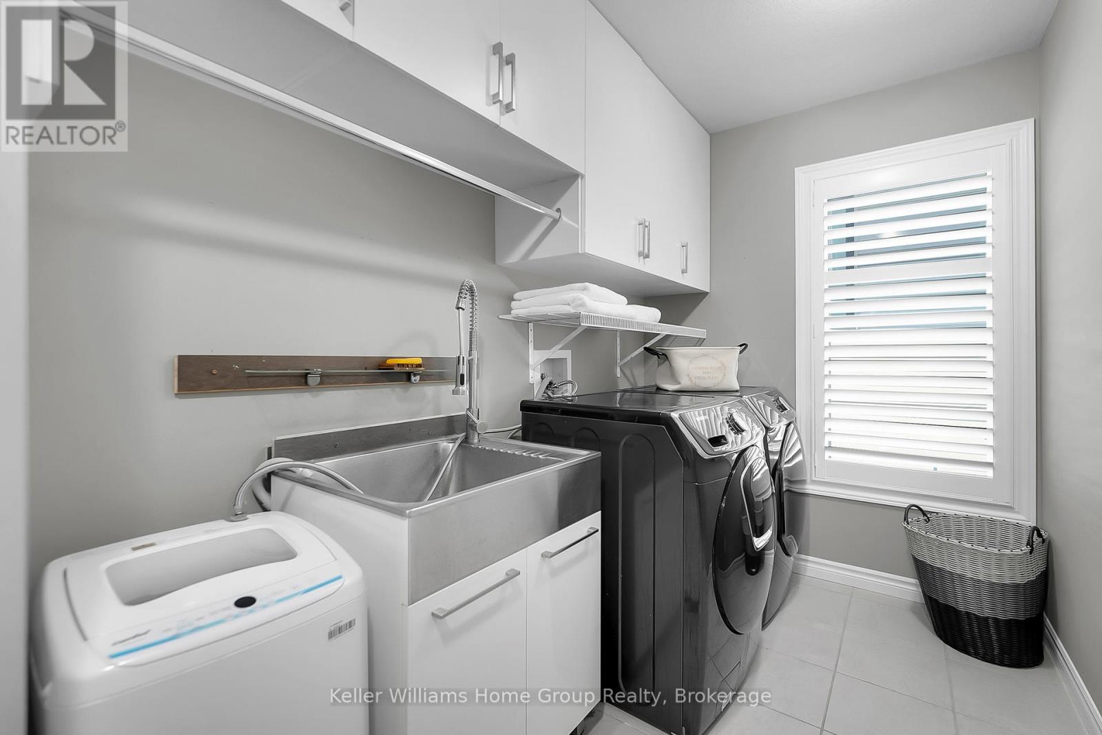 121 Lovett Lane, Guelph (Kortright West), Ontario  N1G 0H1 - Photo 36 - X12272505