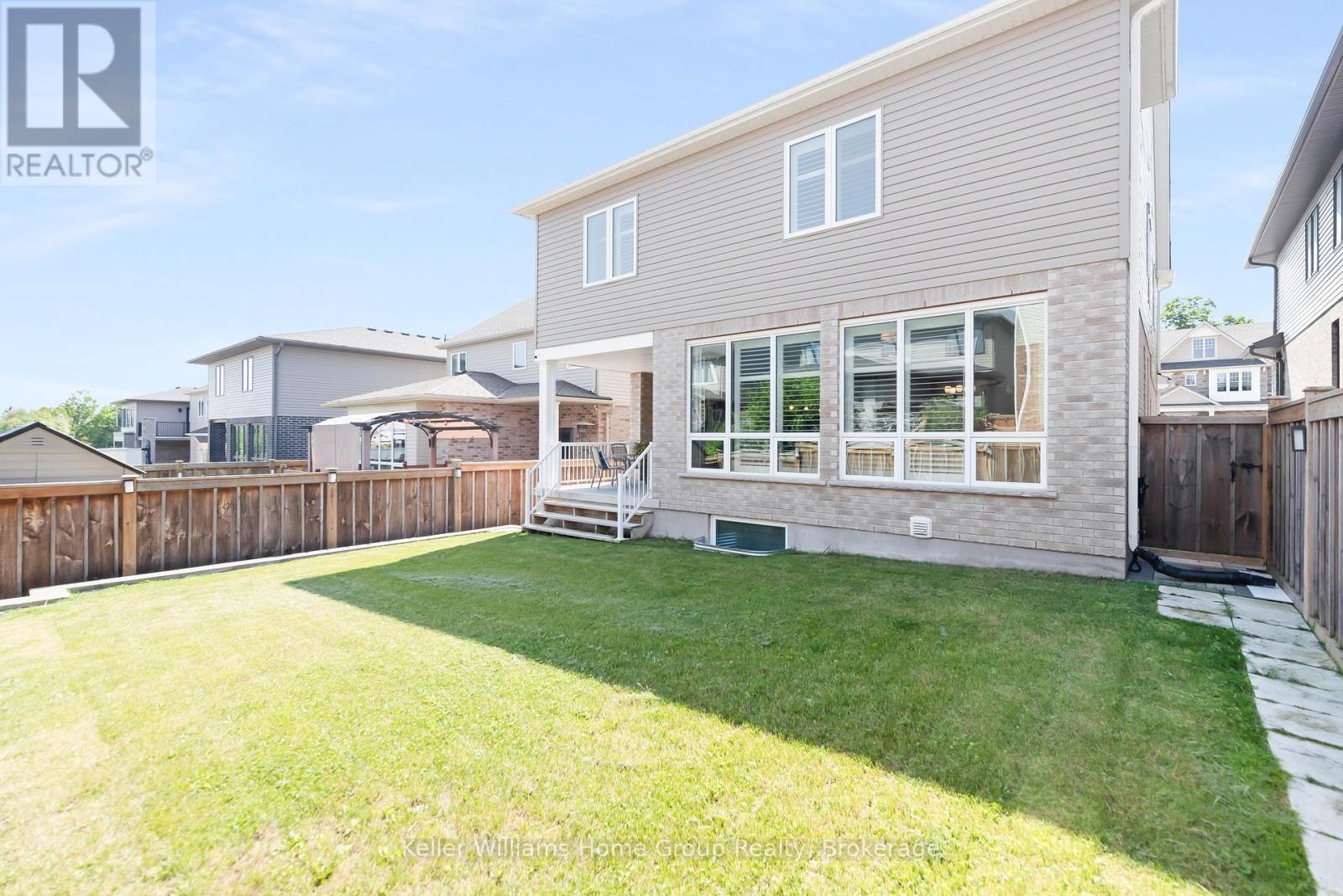 121 Lovett Lane, Guelph (Kortright West), Ontario  N1G 0H1 - Photo 44 - X12272505