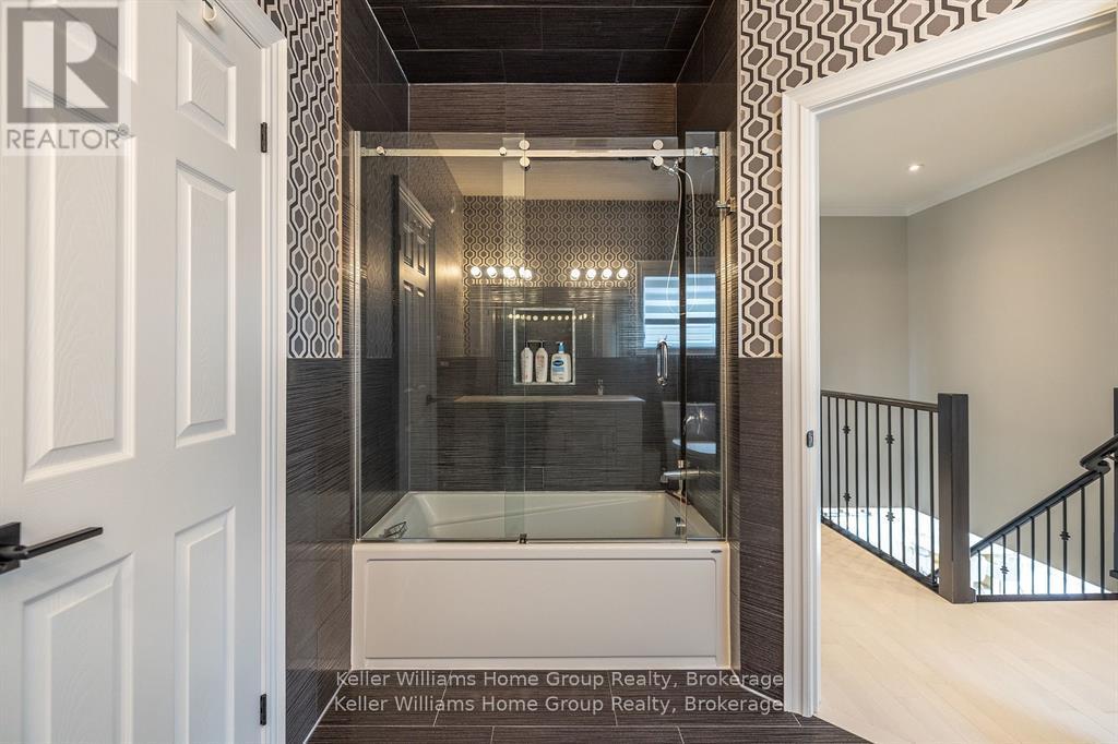 289 Macalister Boulevard, Guelph, Ontario  N1G 0E6 - Photo 38 - X12272517