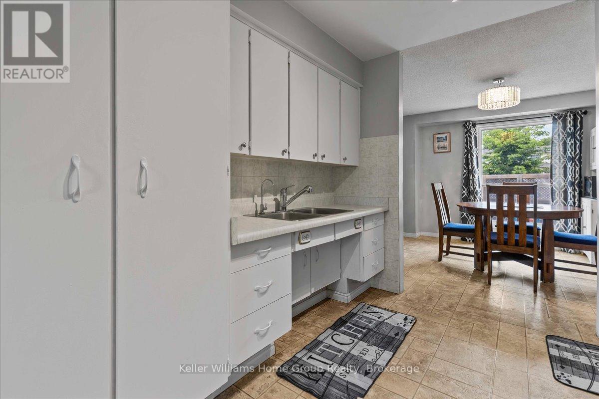 Property at 10 - 40 SILVERCREEK PARKWAY N image 5